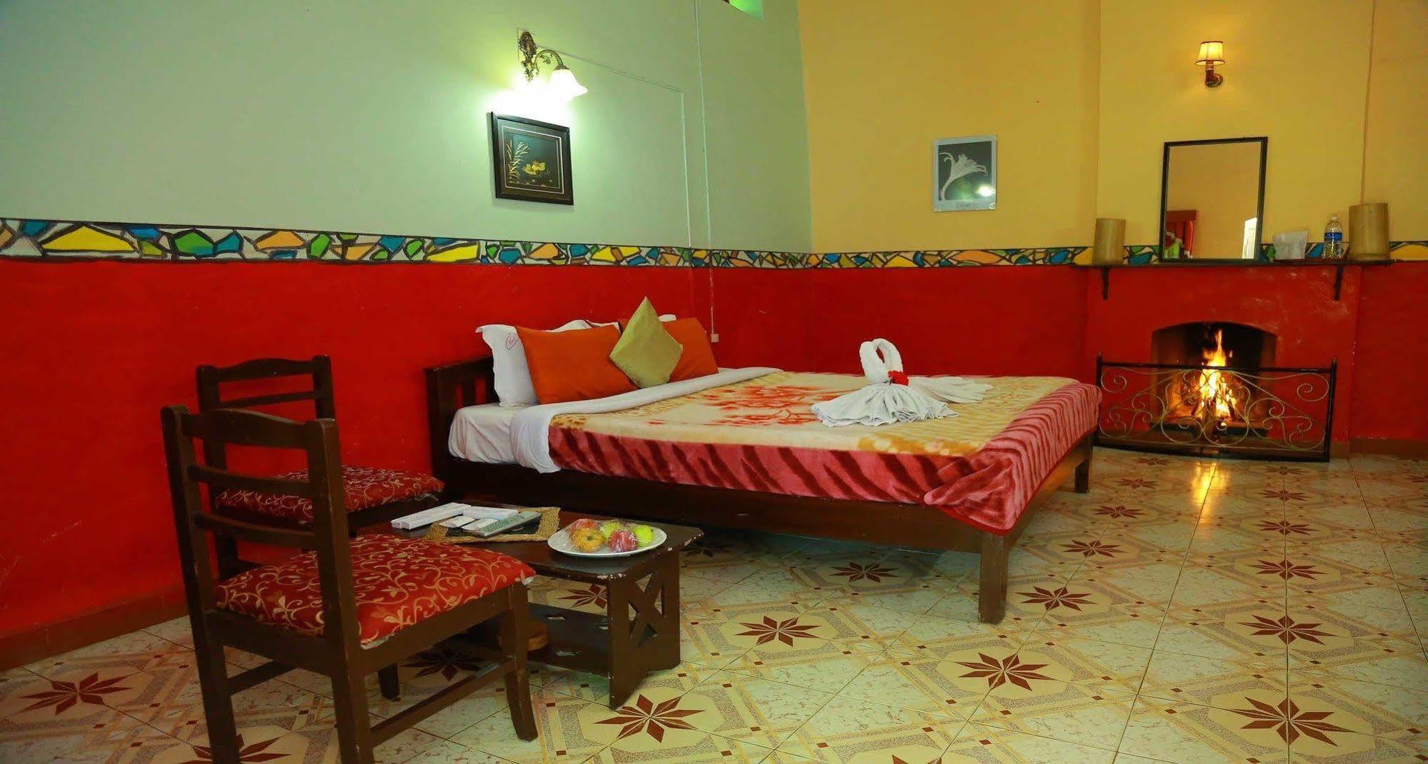 British Cliff Club Resort Udagamandalam Exterior foto